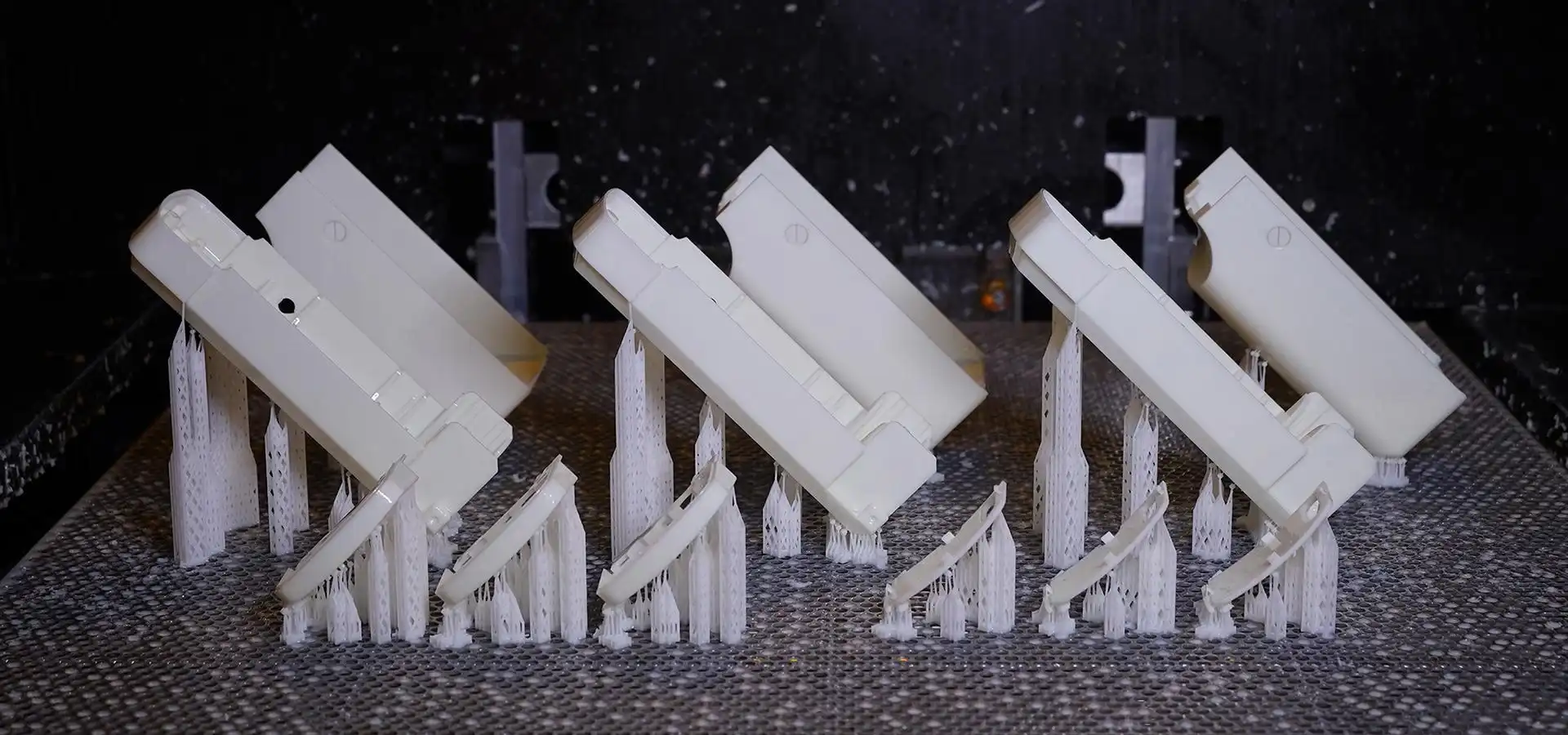 Resin printer used for automotive component batch production