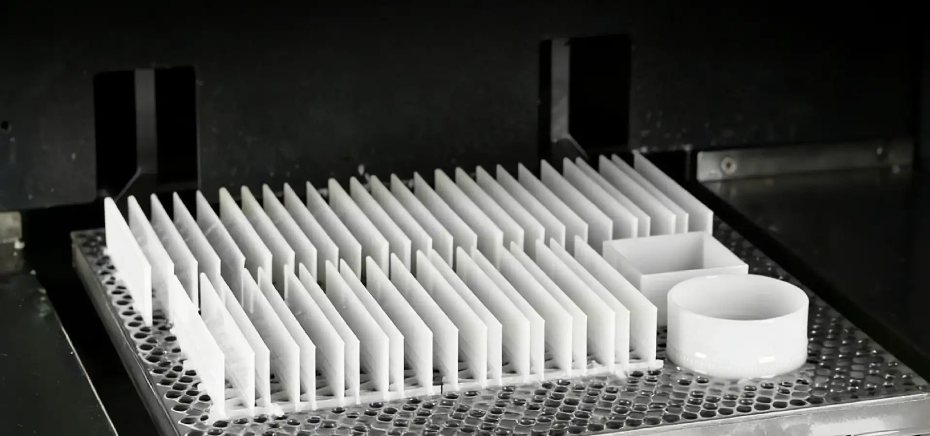 An image showing the details and surface quality of a 3D printed product, demonstrating high precision and excellent craftsmanship An image showing the details and surface quality of a 3D printed product, demonstrating high precision and excellent craftsmanship