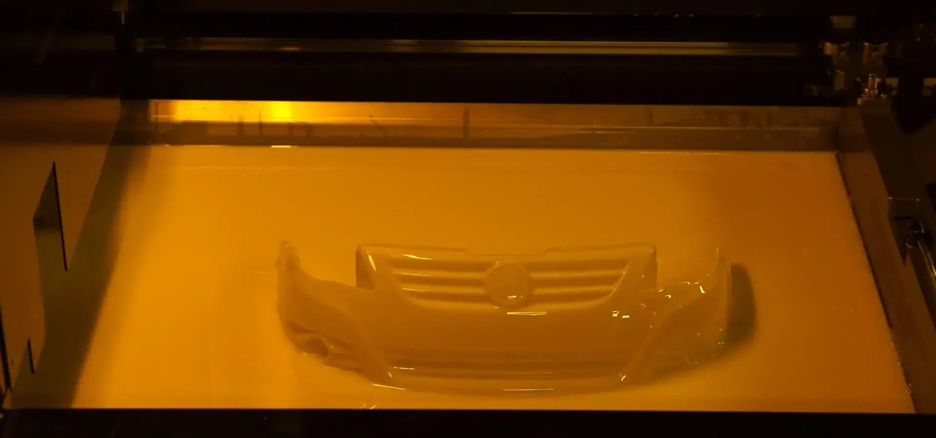 Industrial 3D printer building parts layer by layer using additive manufacturing technology Industrial 3D printer building parts layer by layer using additive manufacturing technology