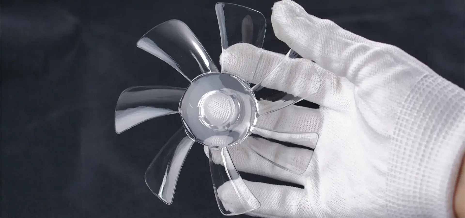 High precision laser curing process in industrial SLA 3D printer High precision laser curing process in industrial SLA 3D printer