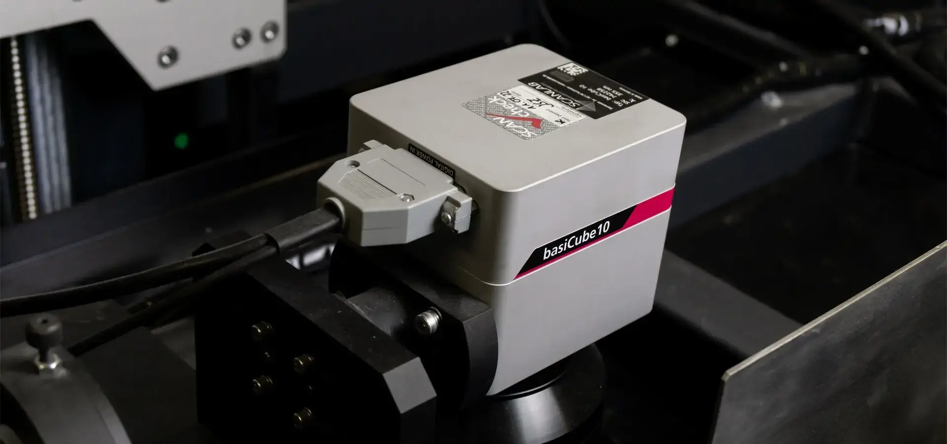 SLA printer laser curing photopolymer resin process diagram