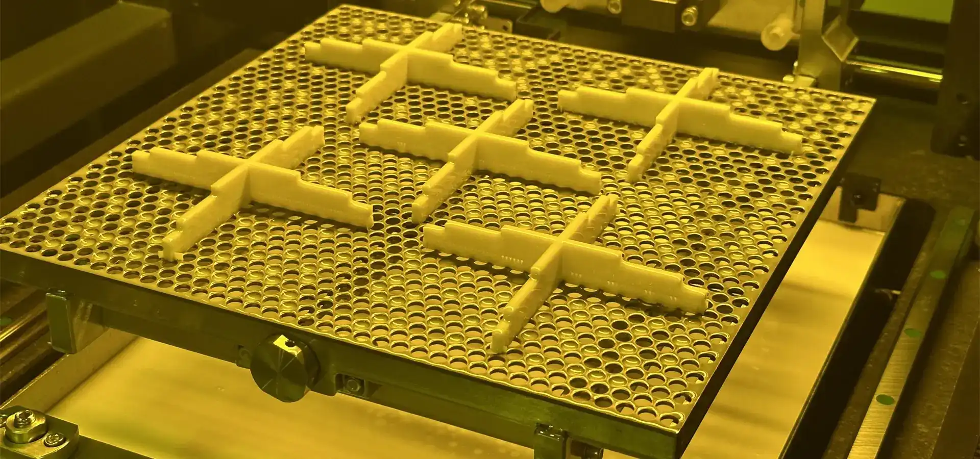 resin 3D print process showing high precision manufacturing
