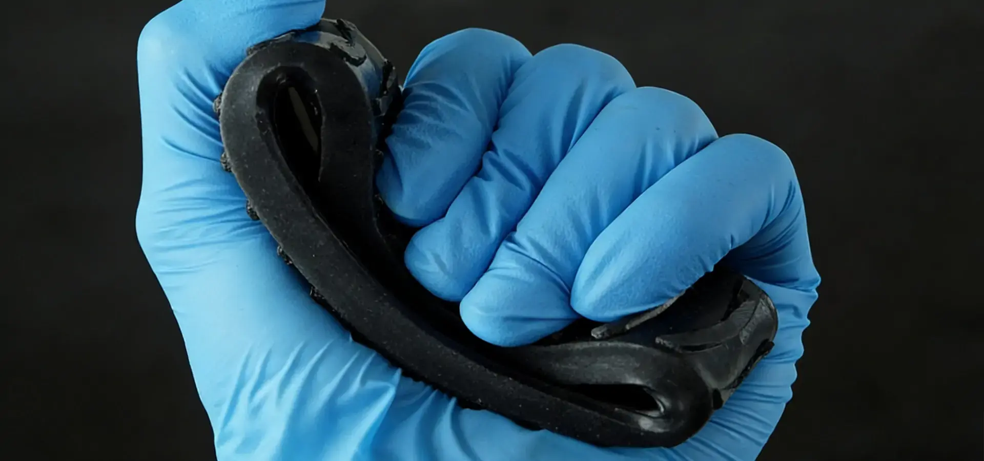 Industrial 3D printer producing flexible polymer part with advanced multi-material capability Industrial 3D printer producing flexible polymer part with advanced multi-material capability