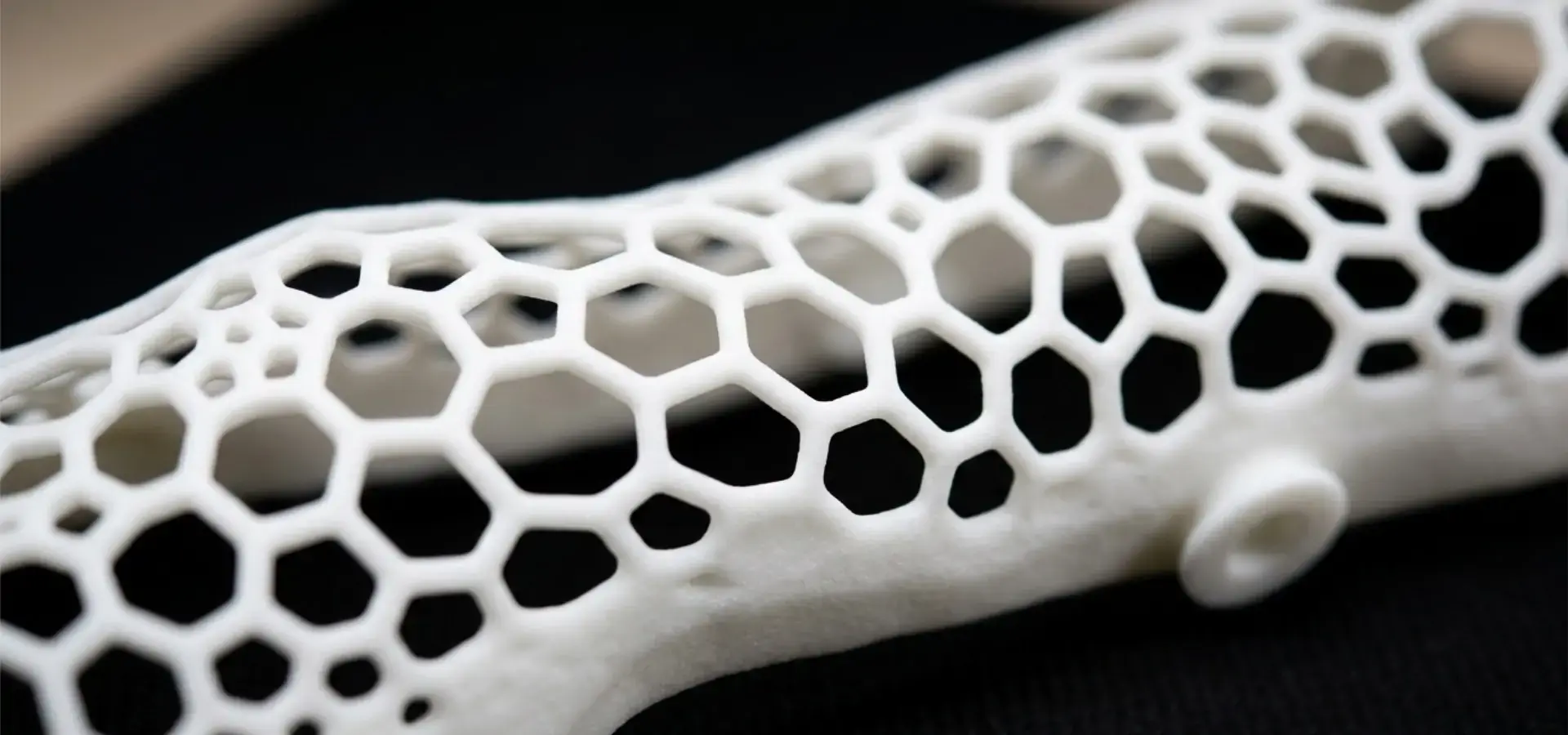 Medical surgical guide produced by stereolithography 3D printer Medical surgical guide produced by stereolithography 3D printer