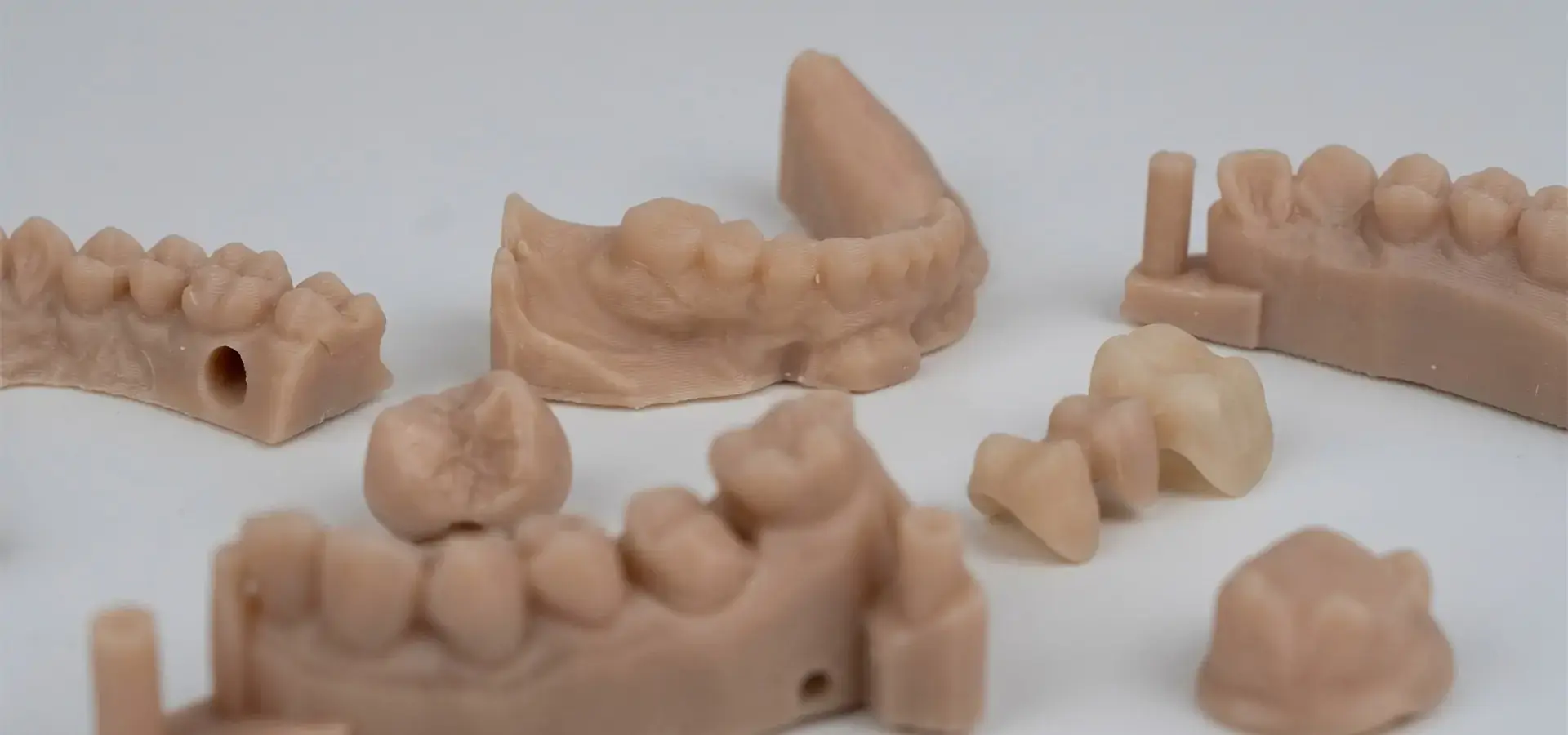 Low cost SLA printer producing high precision dental models