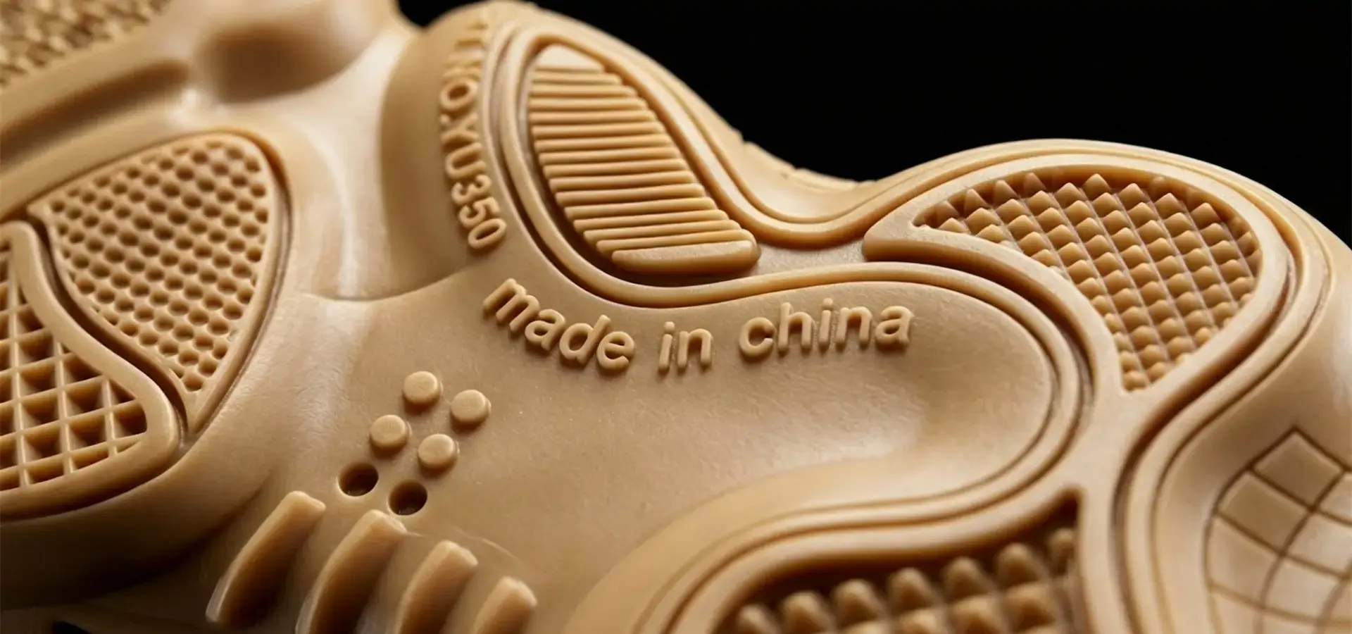 Lattice midsole structure created by Shoe 3D printer for performance optimization