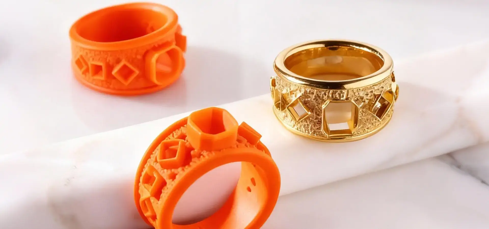 High-resolution detail of jewelry model printed by a Stereolithography 3D printer, showing layer thickness and precision High-resolution detail of jewelry model printed by a Stereolithography 3D printer, showing layer thickness and precision