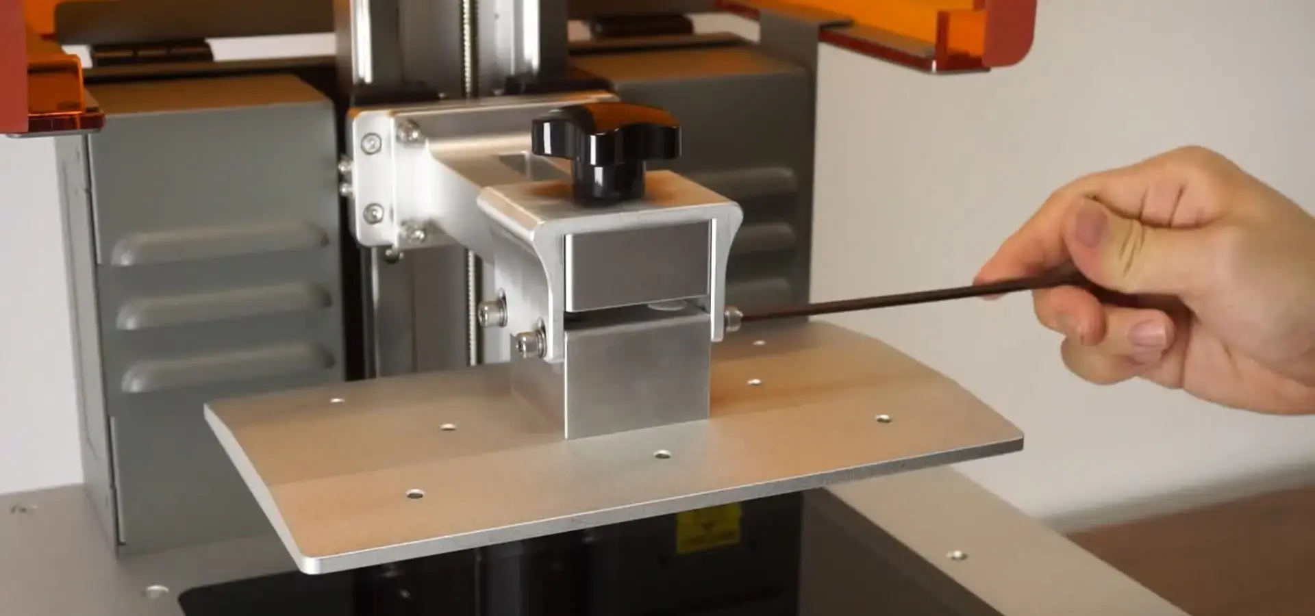 Desktop 3D printer calibration and preventive maintenance Desktop 3D printer calibration and preventive maintenance