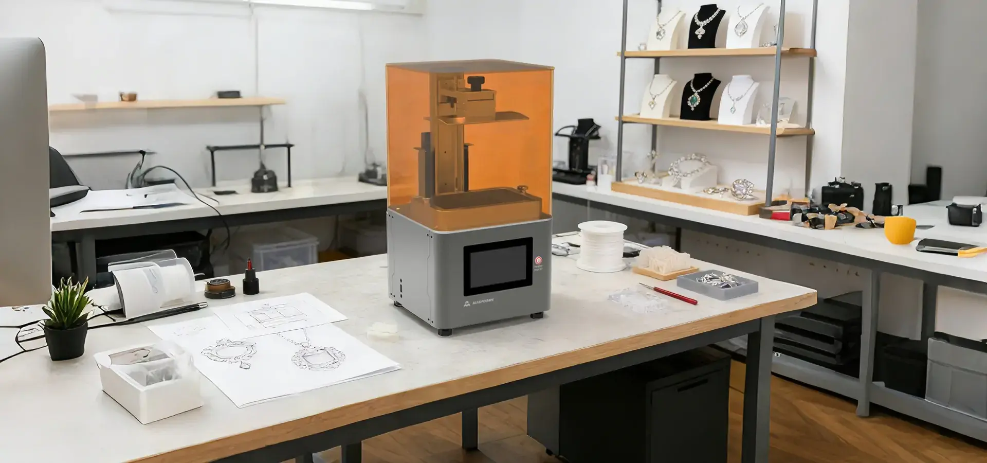 Industrial desktop 3D printer for precision manufacturing