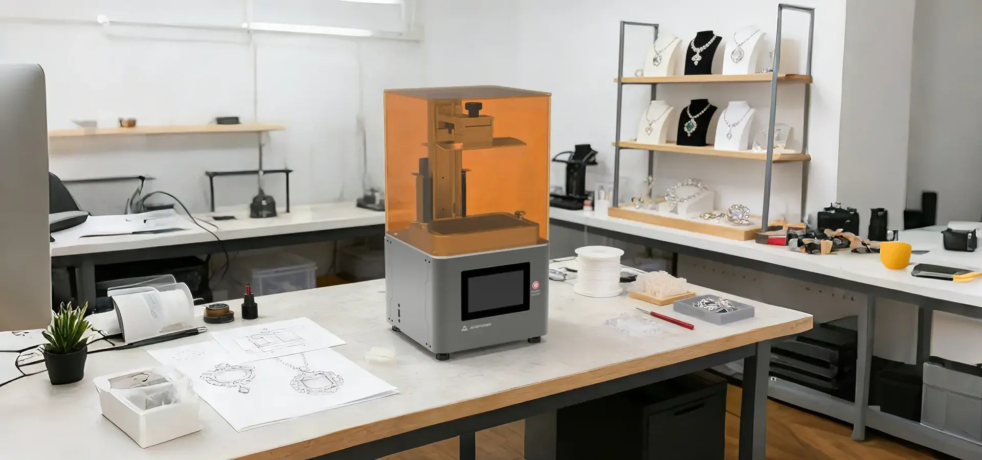 Magforms Budget SLA printer used in dental and jewelry applications
