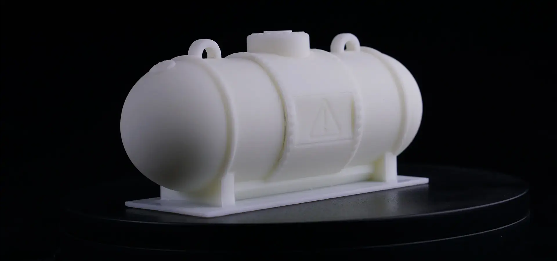 Smooth surface finish achieved by a Big format SLA 3D printer