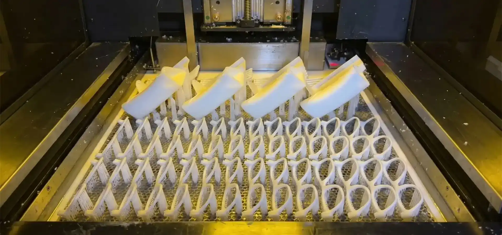 Large scale resin 3D printer batch production workflow in industrial use Large scale resin 3D printer batch production workflow in industrial use