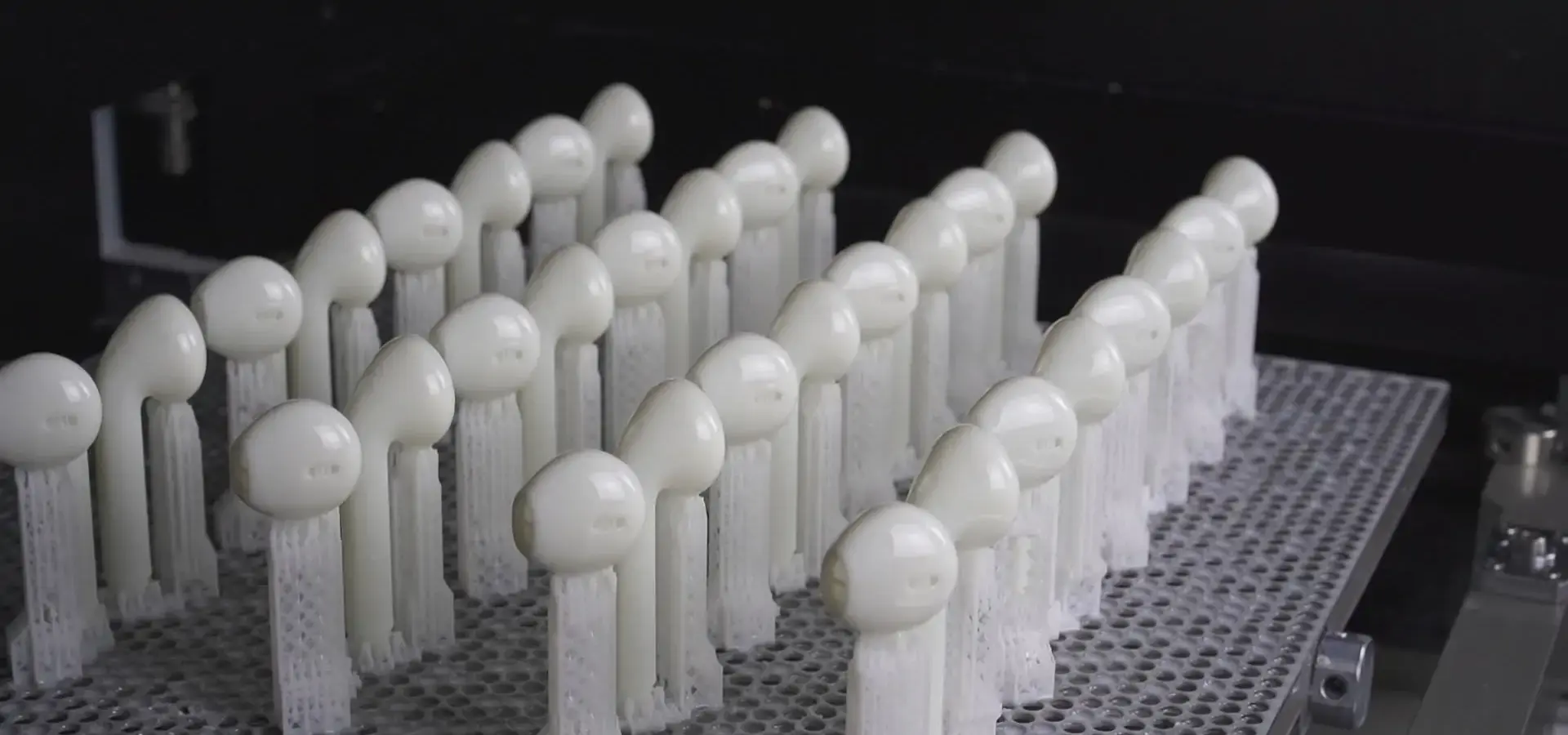 Industrial SLA 3D Printer batch production and part nesting efficiency on build platform Industrial SLA 3D Printer batch production and part nesting efficiency on build platform