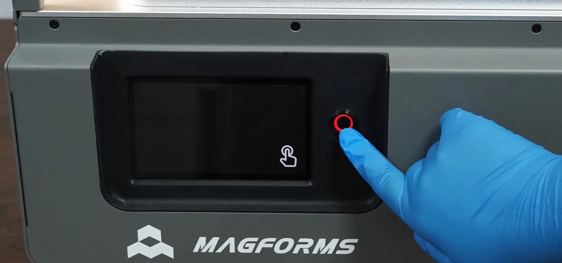 Routine maintenance of a China resin 3D printer and resin vat system