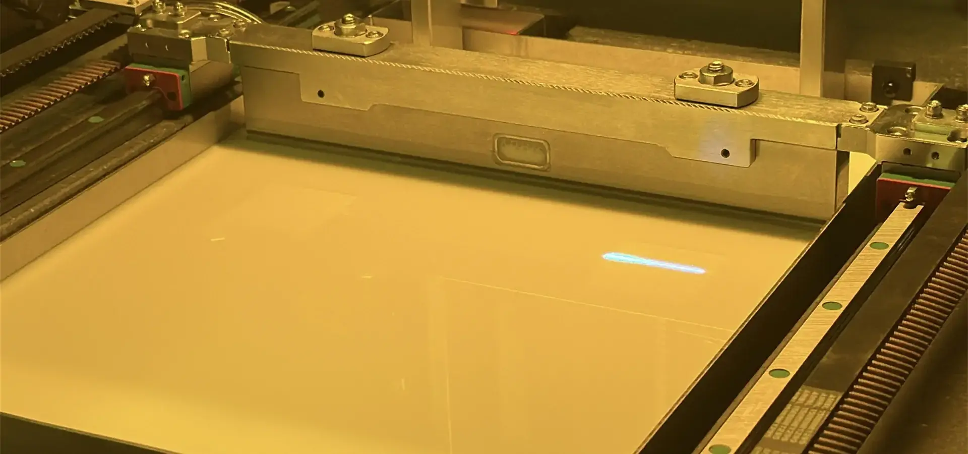 Industrial SLA 3D Printer laser curing photopolymer resin layer by layer