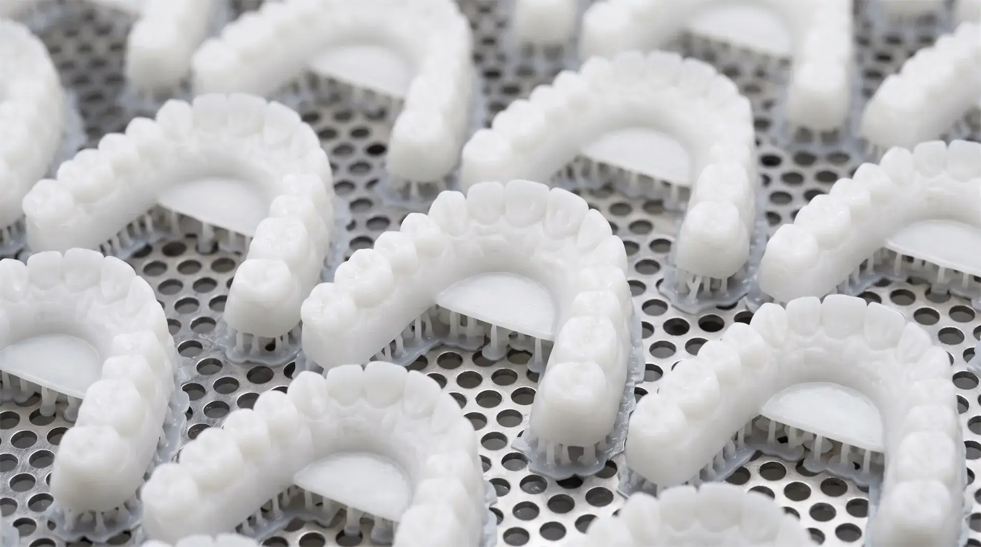 Industrial SLA 3D Printer build platform for batch production